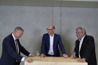 Jürg Michel, Martin Candinas und Stefan Eisenring (v.l.n.r.) im Gespräch