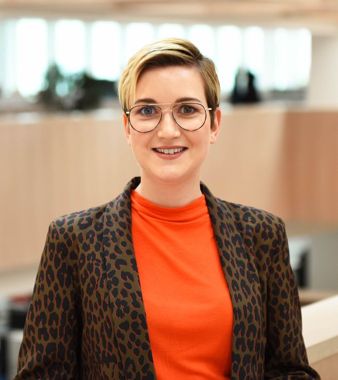 Daniela Federer - Direktionsassistentin mit eidg. FA.jpg